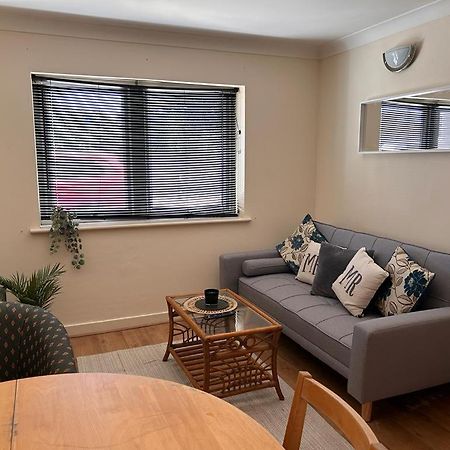 Sea Breeze Apartments Porthcawl - Ground Floor Nottage Luaran gambar