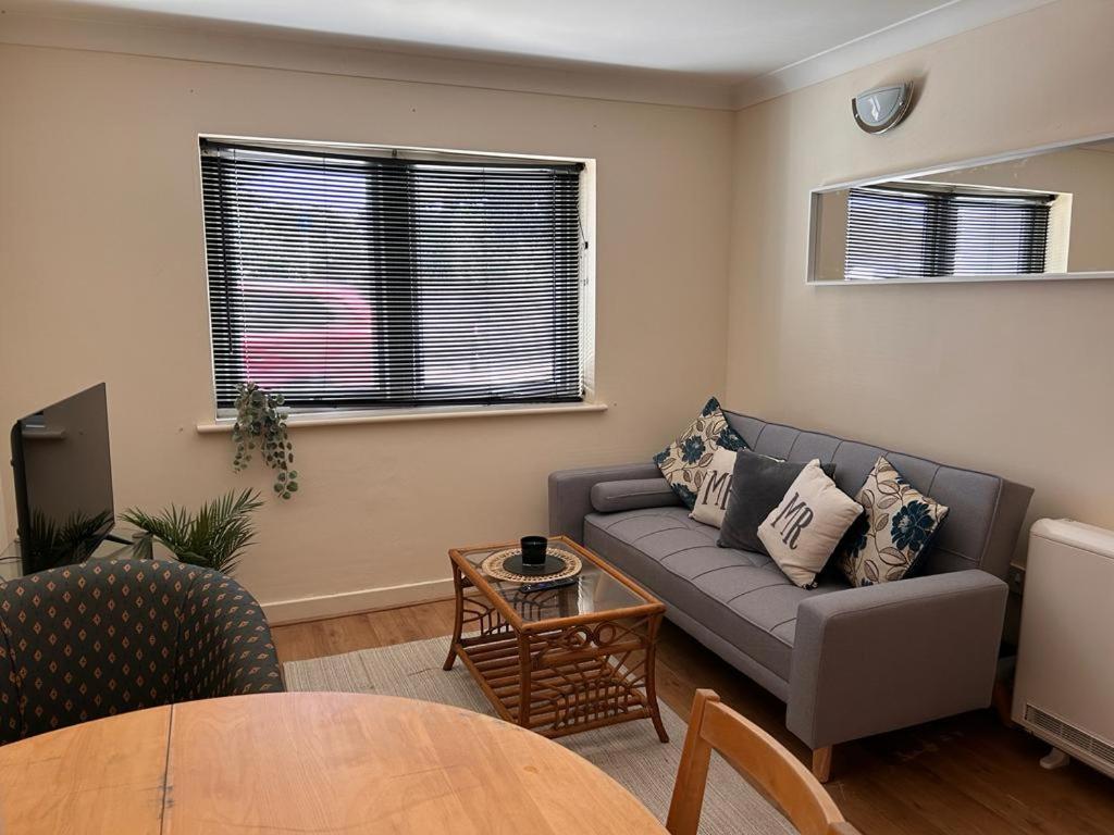 Sea Breeze Apartments Porthcawl - Ground Floor Nottage Luaran gambar