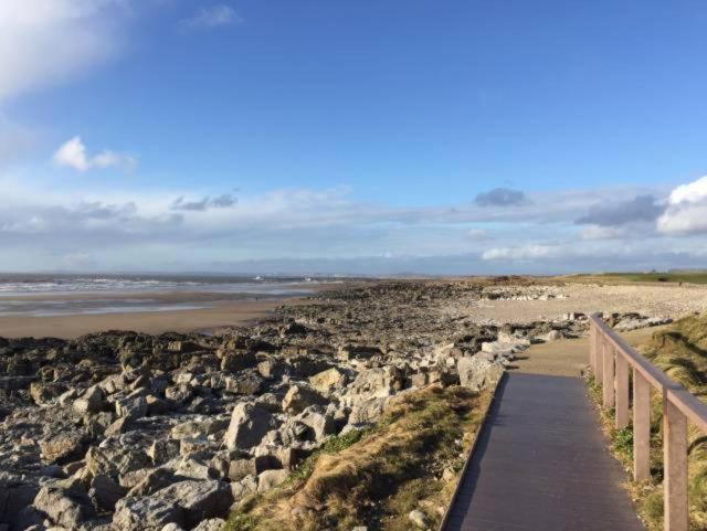 Sea Breeze Apartments Porthcawl - Ground Floor Nottage Luaran gambar